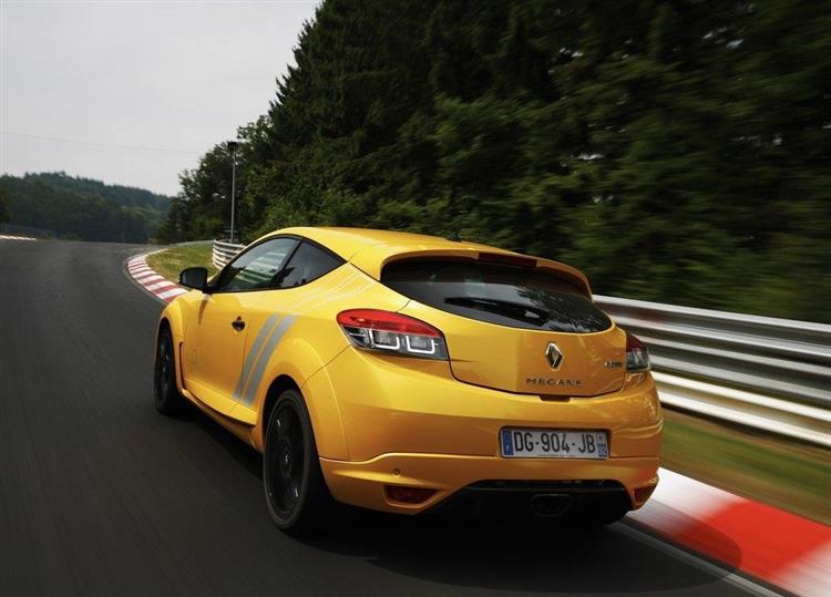 Renault Megane RS 275 Trophy : la sportive pourrait adopter un groupe hybride rechargeable combinant moteur essence et moteur électrique