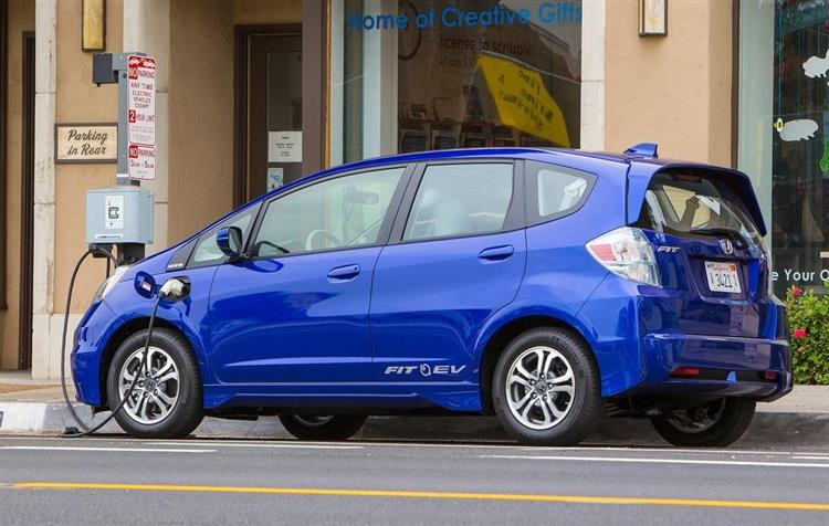 Honda Fit EV : la première voiture électrique du constructeur n’est plus commercialisée dans les Etats américains de Californie et de l’Oregon 
