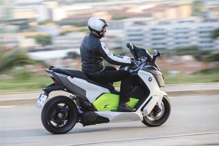 Bien fini, silencieux et plutôt confortable, le premier scooter électrique de BMW s’est écoulé à 550 exemplaires l’an dernier