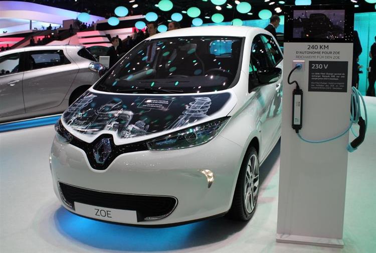 La « nouvelle » Renault ZOE a été dévoilée au salon automobile de Genève 2015