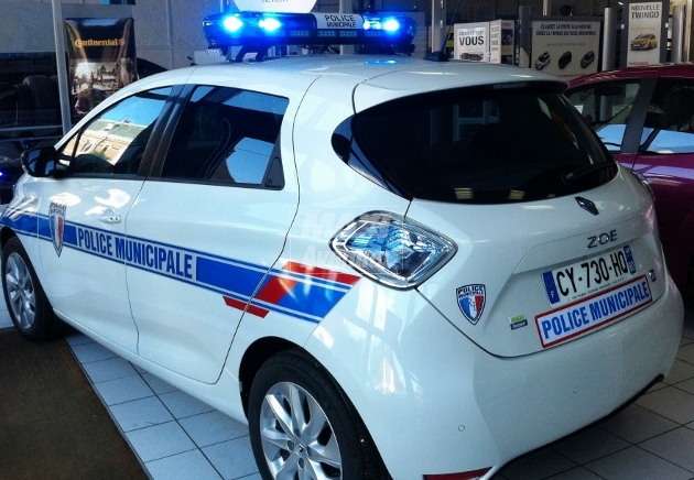 Renault ZOE Police